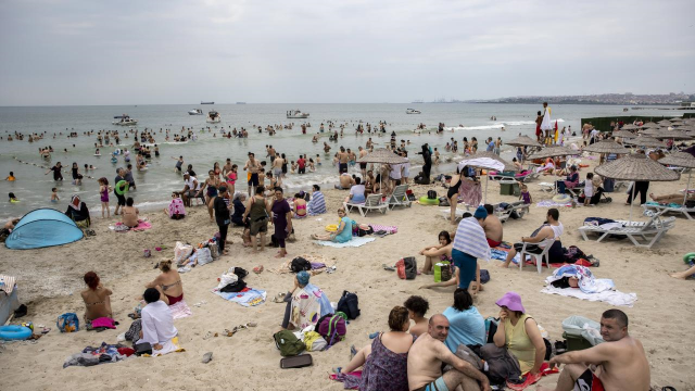 İBB plajları yaza hazır! Ücret tarifesi belli oldu