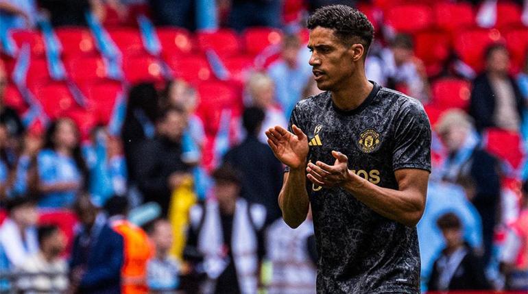 İsmi Fenerbahçe ve Galatasaray ile de anılan Raphael Varane, transfer için İtalyada