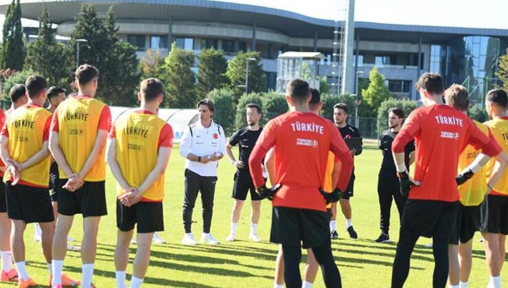Montella'dan Ümit Milli Takım'a ziyaret
