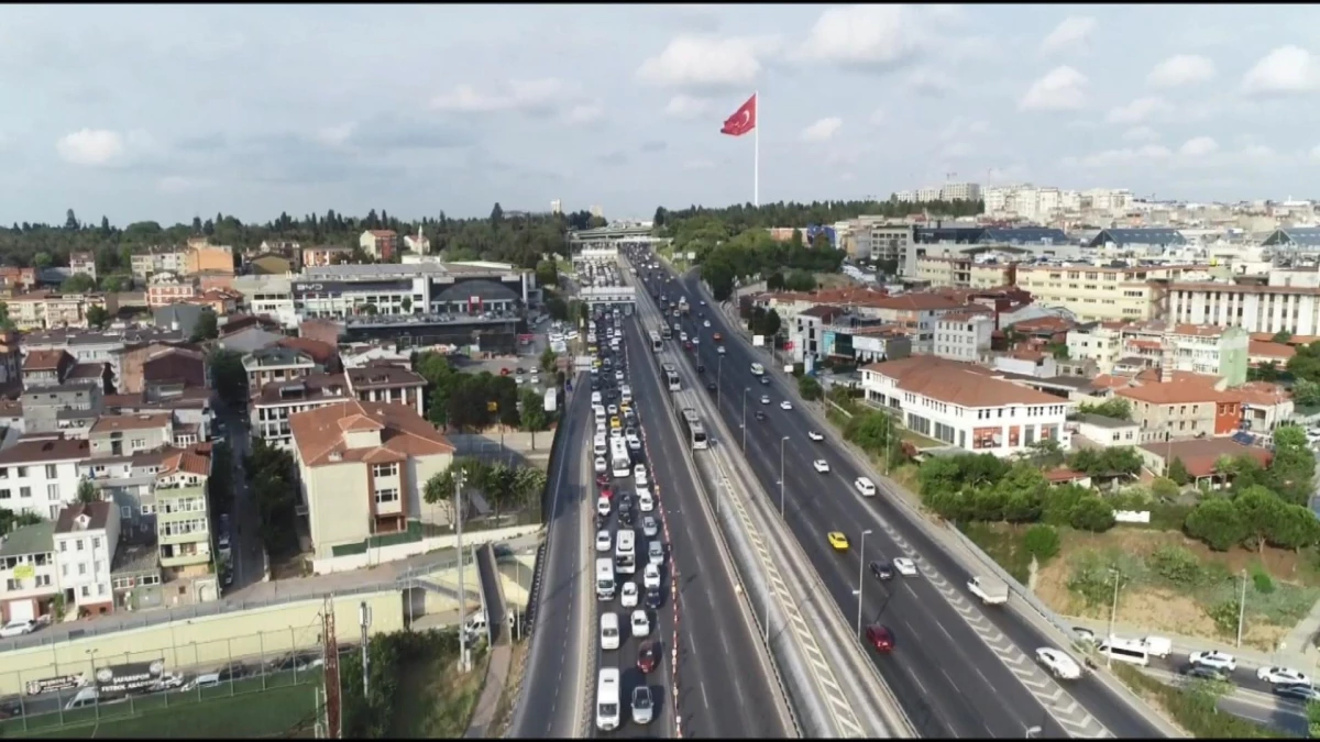 Haliç Köprüsü Mecidiyeköy istikameti trafiğe kapatıldı