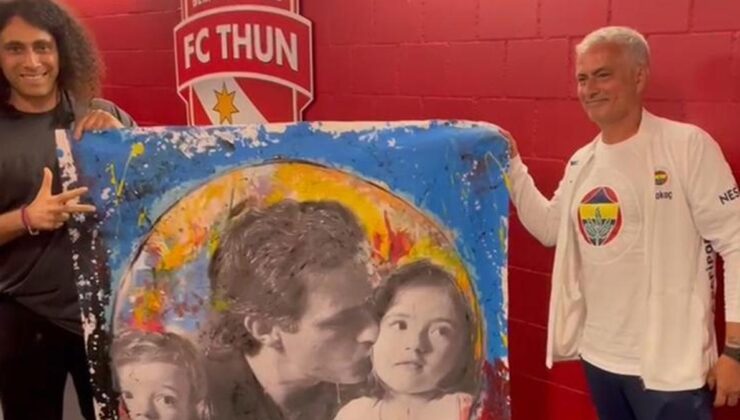 Sanatçı Ersan Kay'dan Jose Mourinho'ya büyük sürpriz