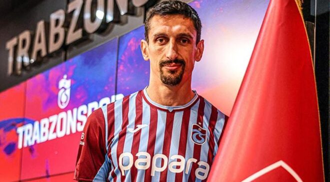 Stefan Savic, Trabzonspor formasını giymek için sabırsız!