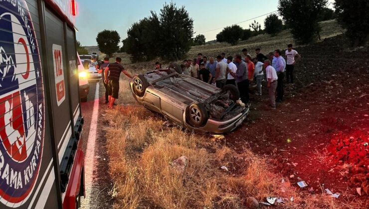 Adıyaman’da otomobil tarlaya uçtu: 3 yaralı