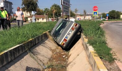 Antalya’da kaza yapan sürücü: Çekici gelip kameralara şov yapacak