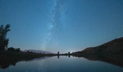 Erzincan’da perseid meteor yağmuru eşsiz manzaralar sundu