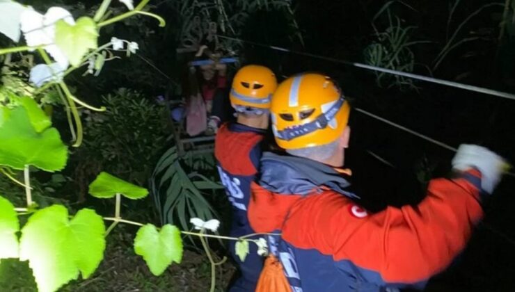 Giresun’da ilkel teleferikte mahsur kalan 2 çocuk kurtarıldı