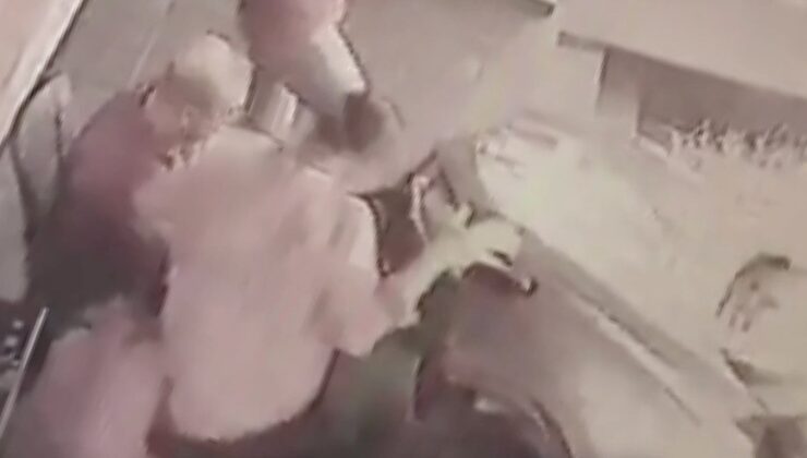 İstanbul Maltepe’de cipin dükkan önündeki şahısları ezdiği anlar kamerada