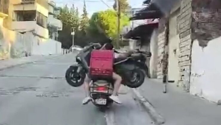 İzmir’de motosiklet üstünde motosiklet taşıdılar