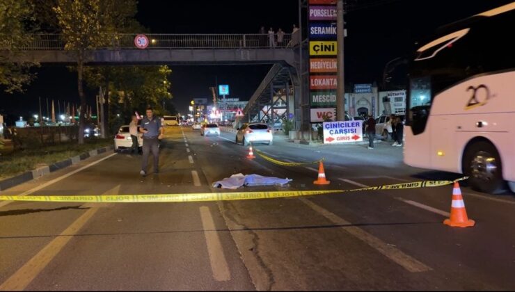 Kütahya’da otomobilin çarptığı kız kardeşler can verdi