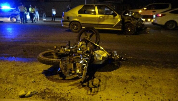 Malatya’da otomobil ile motosikletin çarpıştığı kazada 1’i çocuk 2 kişi ağır yaralandı