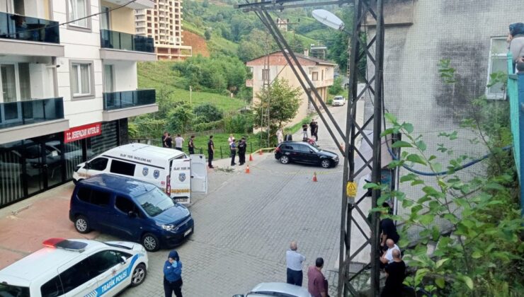 Rize’de MHP İlçe Başkanı silahı saldırıda hayatını kaybetti