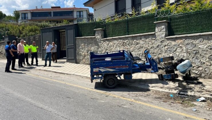 Sakarya’da duvara çarpan pat pat devrildi: 1 ölü 7 yaralı