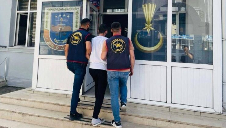 Samsun’da 21 yıl hapis cezası ile aranan şahsı jandarma yakaladı