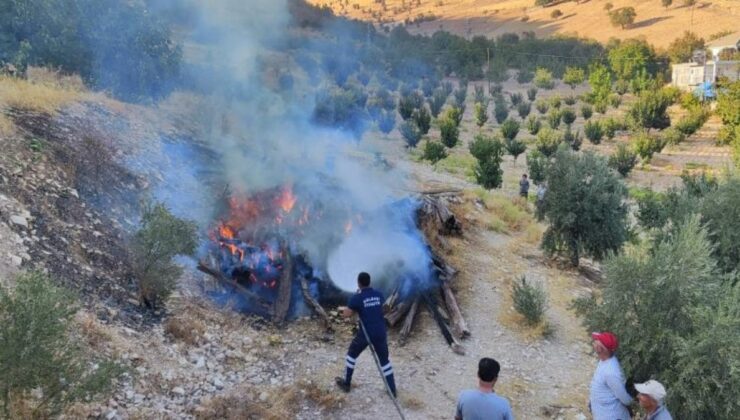 Adıyaman’da kışlık odunlar alev alev yandı