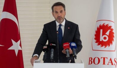 Alparslan Bayraktar: 2027’den itibaren yıllık 4 milyar metreküplük LNG kargosu Türkiye’ye gönderilecek