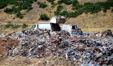 Antalya’da çöplüğe atılmış bebek cesedi bulundu