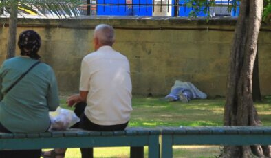 Antalya’da madde bağımlıları tarihi camiyi mesken tuttu