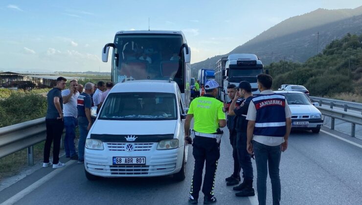 Aydın’da otobüsün önünü kesen saldırganlara jandarma engeli