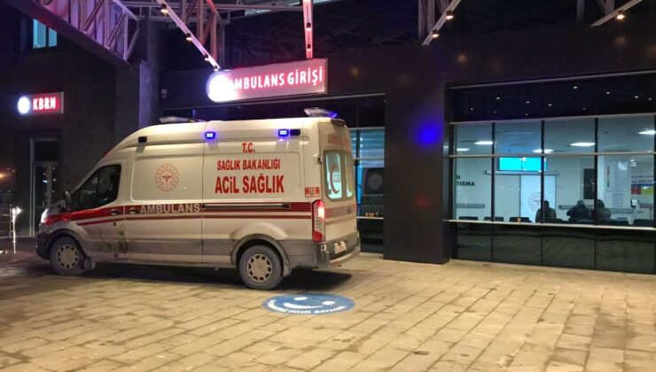 Bilecik’te kamyonet ile otomobilin çarpışması sonucu 1 kişi yaralandı