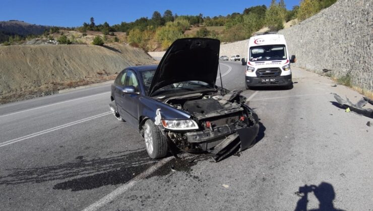 Bolu’da otomobilin duvara çarparak hurdaya döndüğü kazada 1 yaralı