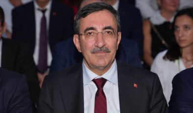 Cevdet Yılmaz: Yıl sonunda bütçe açığımız yüzde 5’in altına gelecek