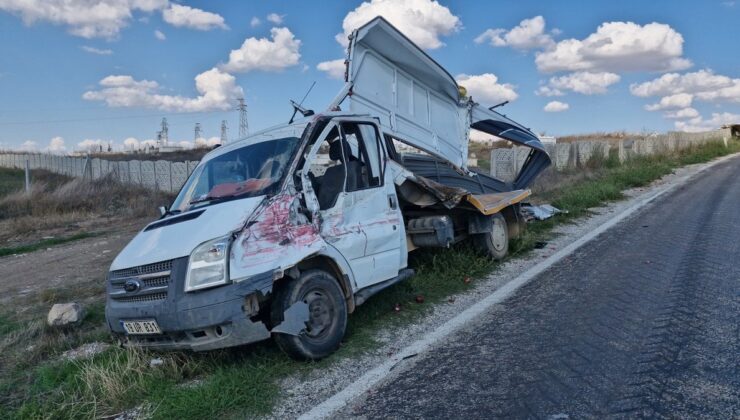 Çorum’da kamyon ile kamyonet çarpıştı: 2 yaralı