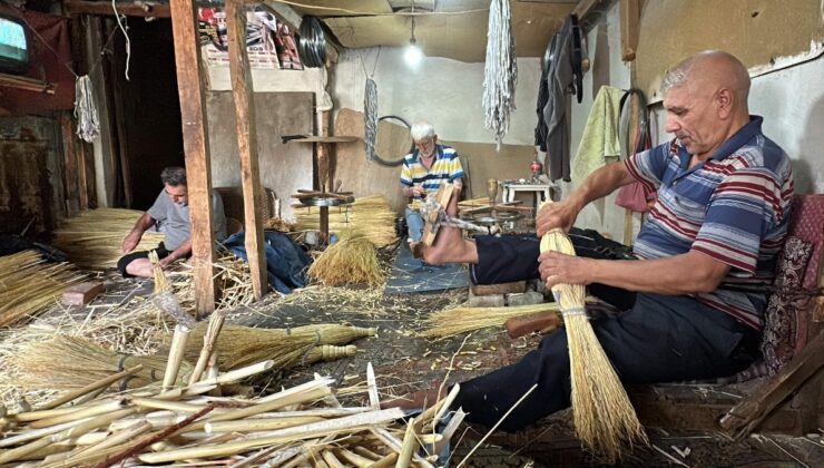 Edirneli süpürge ustaları zamana direniyor: Yarım asırlık sanat