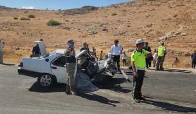 Hatay’da Tofaş’ın hurdaya döndüğü kaza: 2 kişi yaşamını yitirdi