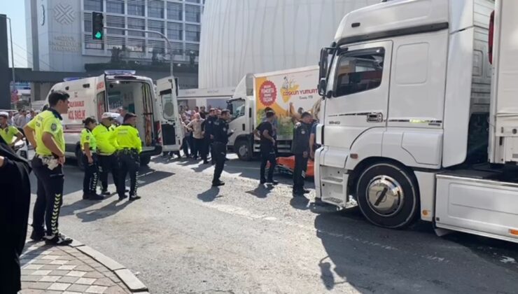 İstanbul’da camiden çıkan adama tır çarptı