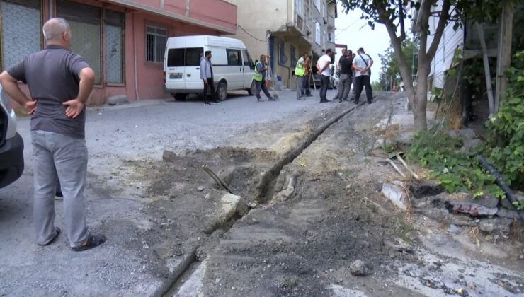 İstanbul’da kazı çalışması sırasında doğalgaz borusu patladı