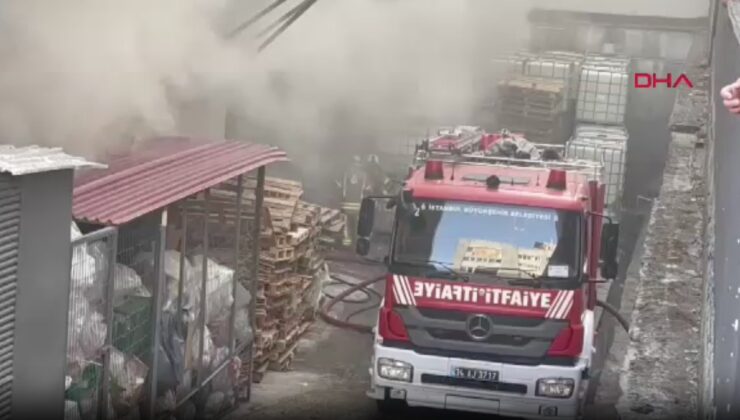 İstanbul’da kimyasal madde üreten fabrikada yangın çıktı