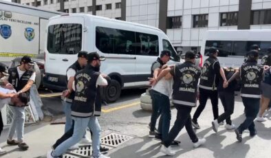 İstanbul’da patlamamış el bombaları bulundu