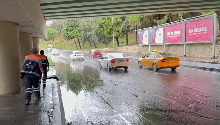 İstanbul’da sağanak sonrası alt geçidi su bastı