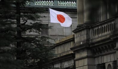 Japonya Merkez Bankası politika faizini sabit tuttu