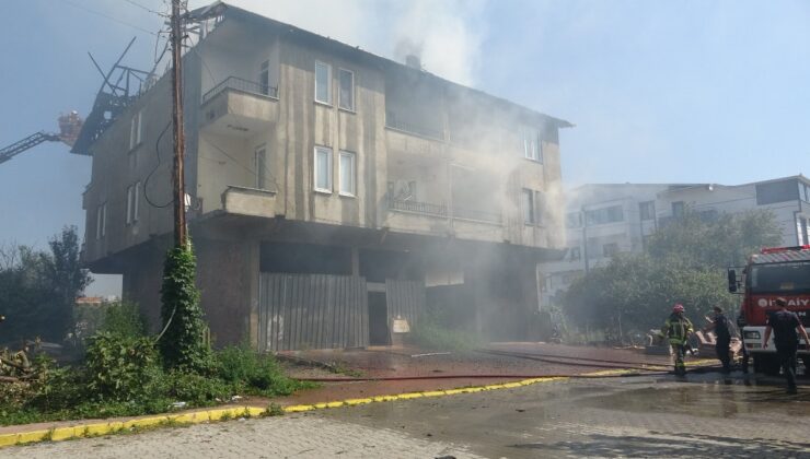 Kocaeli’de kömürlük yangını korkuttu