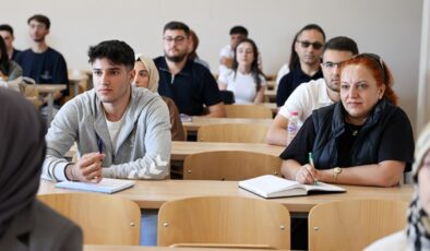 Konya’da iddiaya girdiği yeğeni ile aynı üniversiteyi kazandı