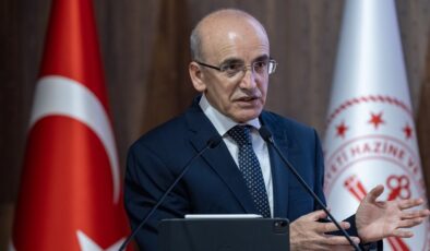 Mehmet Şimşek, Almanya’da yatırımcılarla buluştu