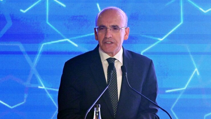 Mehmet Şimşek: Türkiye, 2024’te üç büyük kuruluştan not artırımı alan tek ülke