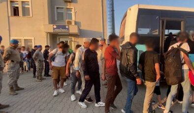 Mersin’de 50 kaçak göçmen yakalandı