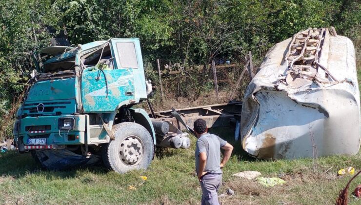 Samsun’da feci kaza: Sulama tankeri şarampole yuvarlandı