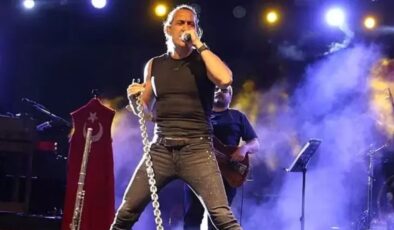 Şarkıcı Kıraç konser yerini bulamadı! O anları sosyal medya hesabından anlattı