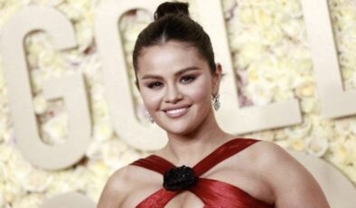 Selena Gomez resmen milyarder oldu