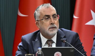 Vedat Işıkhan: İşsizlik rakamları OVP ile uyumlu