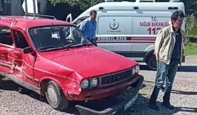 Zonguldak’ta iki otomobilin çarpışması sonucu 5 yaralı