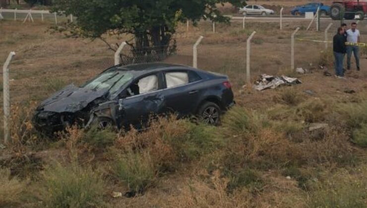 Ankara’da dolmuş bekleyen kadın otomobil çarpması sonucu öldü