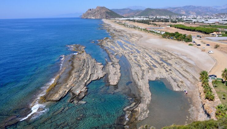 Antalya’nın doğal havuzları hayran bırakıyor