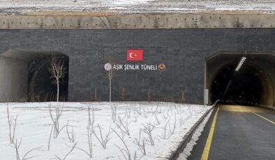 Ardahan’da hizmete geçen Aşık Şenlik Tüneli’nin ikinci tüpü yarın açılıyor