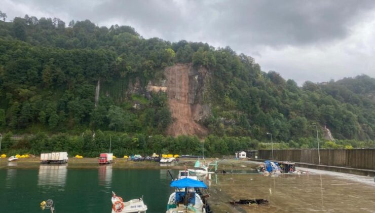 Artvin’de şiddetli yağışlar, heyelana neden oldu