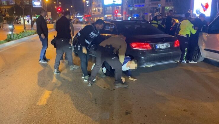 Bursa’da polis, ‘dur’ ihtarına uymayan sürücüyü uyarı ateşi açarak yakaladı