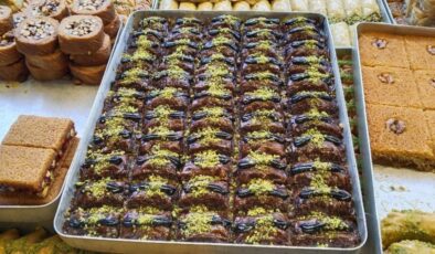 Edirne’de Dubai baklavası yapıldı